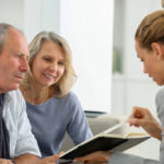 How can you benefit from working with retirement planning specialists in Tampa, FL?