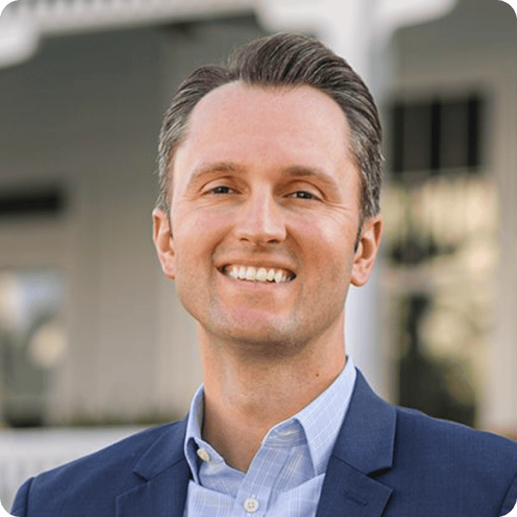 Daniel Mannix, CFA